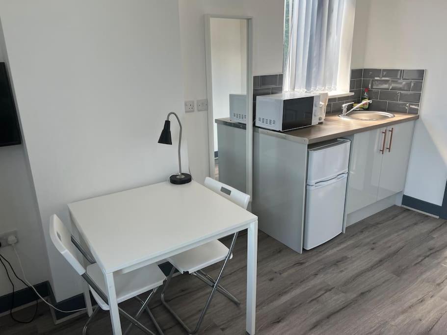 Newly Refurbished Studio, Great Location 8 Studios Nottingham Exterior foto